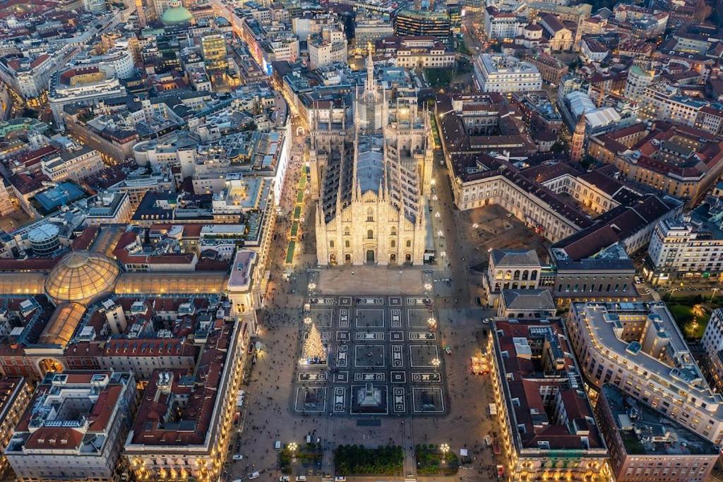 Duomo-PortaromanaXxl Home Terrace & Free Parking Milán Exteriér fotografie